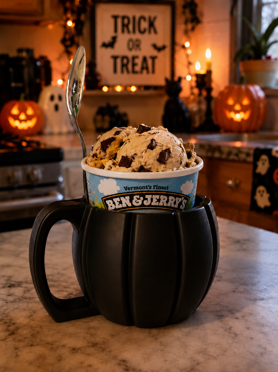 Pumpkin ice cream holder