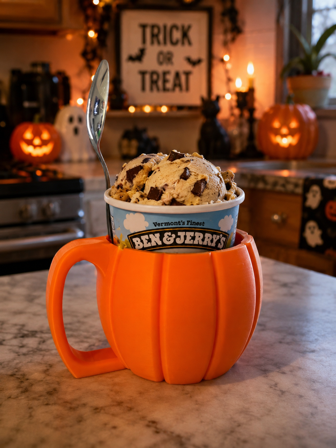 Pumpkin ice cream holder