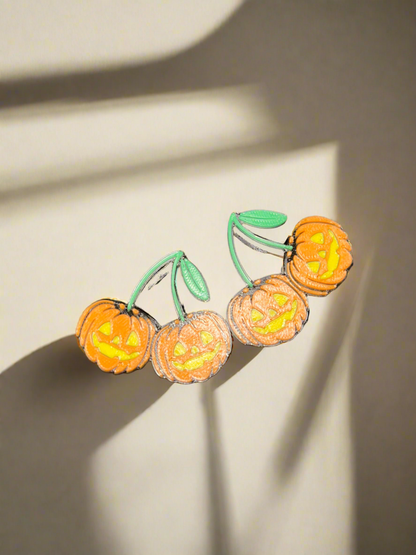 Spooky straw toppers